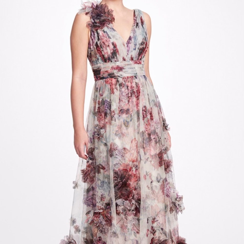 Marchesa Notte- size 8